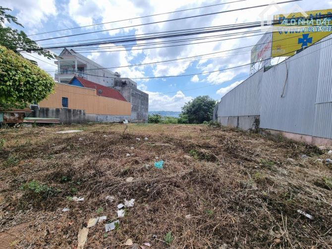 Cần bán gấp lô đất ngay QL14, Bù Đăng diện tích 250m2, giá 1,4 tỷ, SHR, thổ cư - 1
