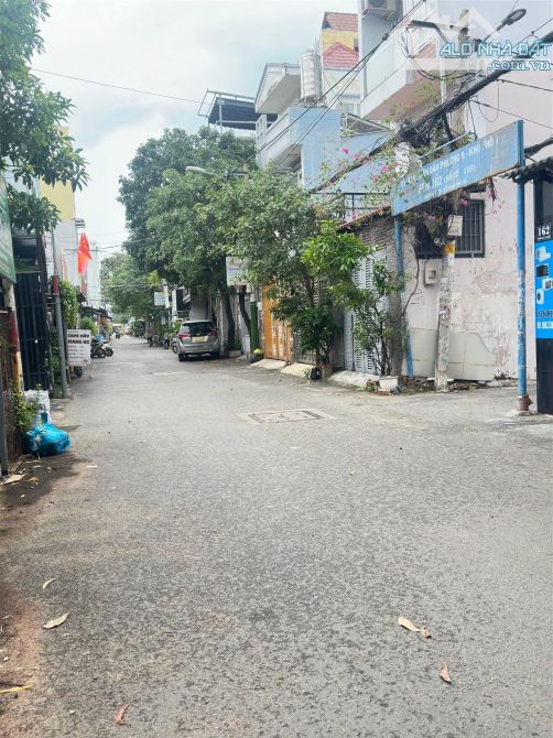 Bán nhà HXH đường số 9 Cây Trâm, Gò Vấp. DT: 4x18m, 2tầng, giá 6.9tỷ - 1