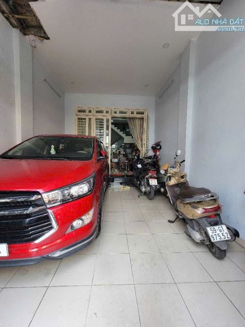 Nhà 3 Tầng đường HÀ HUY GIÁP phường THẠNH LỘC ,Q12, dt 80,9m2(4,2mx20m) Hẻm 8m💵7,9tỷ - 1