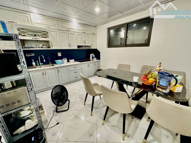 Gấp Lắm Phải Thật Nhanh Bán Nhà Sài Đồng Hơn 6 tỷ 46m2-6 TẦNG-FULL NỘI THẤT-10m RA MẶT PHỐ - 1