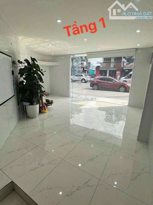 🔥🔥🔥🔥🔥Bán nhà 3 tầng mặt tiền HÙNG VƯƠNG đối diện chợ An Cựu chỉ 5,x tỷ - 1