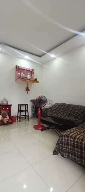 Căn hộ chung cư lầu 1, Hải Thượng Lãn Ông, P.10, Q.5, 4x23m, 2PN. Giá 3,3 tỷ TL (SHR) - 1