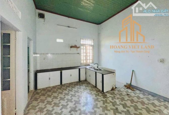 BÁN NHÀ CẤP 4 MẶT TIỀN MẠC THỊ BƯỞI. DT: 4x22M. GIÁ: 4,5 TỶ - 1