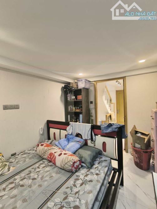 Bán nhà Quận 3,  đường TRƯỜNG SA, HXH, 40m2, 4PN, cho thuê 12 triệu/tháng, chỉ 8 tỷ TL - 1