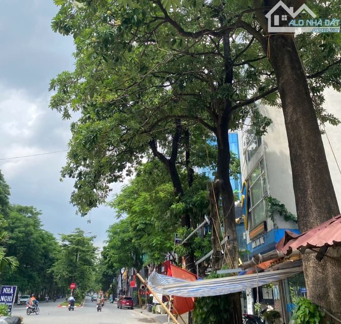 MẶT PHỐ NGUYỄN HỮU THỌ- 250M- VỈA HÈ RỘNG-8T- THANG MÁY - 1
