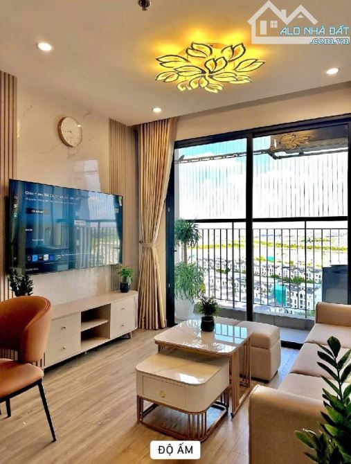 🌹🌹MÌNH CẦN BÁN CHUNG CƯ- CĂN 2 NGỦ -TẦNG 17 -50M - VIEW TRIỆU ĐÔ - 1