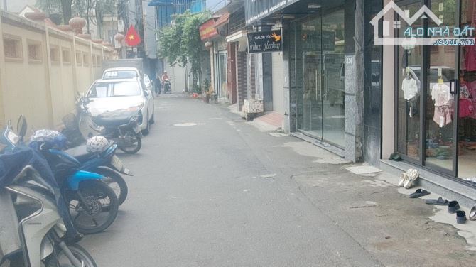 MỄ TRÌ THƯỢNG - Mặt ngõ chính - KD - Lô góc - ô tô vào nhà -65m2 - MT 4.5m - 1