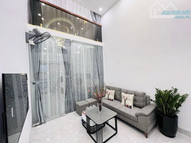 NHÀ MẶT NGÕ ĐẠI LINH-TRUNG VĂN_PHÂN LÔ-NHÀ ĐẸP-Ở NGAY-NGÕ RỘNG OTO QUA-35M*2T*MT3M*6,8TỶ - 1