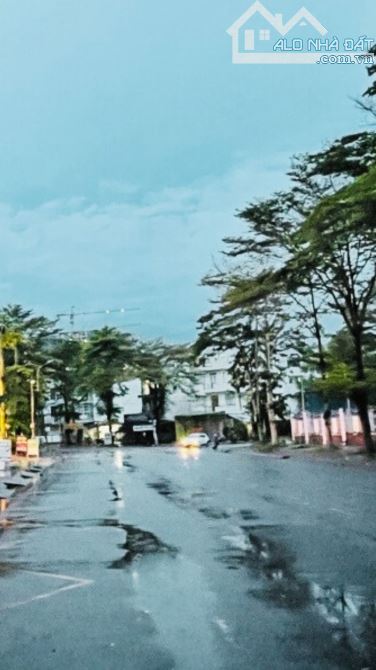 🔥 BÁN ĐẤT PHẠM THẾ HIỂN, P.7, Q.8 - MẶT TIỀN 30M, DT 120M², XÂY 5 TẦNG - CHỈ 8.X TỶ. - 1