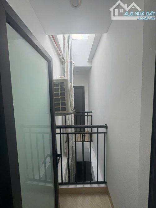 Cho Thuê CCMN 1194 Chùa Láng Đống Đa 30m2 Studio Ban Công Giặt Riêng Thang Máy Ô Tô Đỗ Cửa - 12