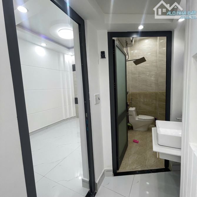 Nhà đẹp HXH Nguyễn Thị Nhỏ, 61m2, 2 tầng, chỉ 9.5 tỷ TL, ở ngay - 13