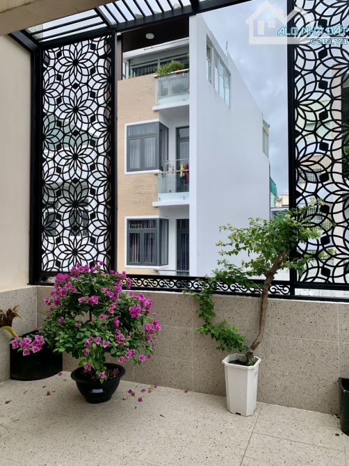 NHÀ Q8 P4 - 3.95 x 16.2 - 3 TẦNG ĐÚC THẬT - HẺM 4M XE HƠI ĐỖ CỬA - 3P RA PARC MALL. - 15