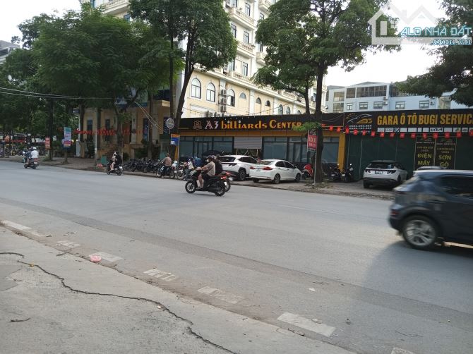Bán đất mặt phố VIP Nguyễn Cảnh Dị DT 325m2, MT 16m, Giá 240 tỷ - 2