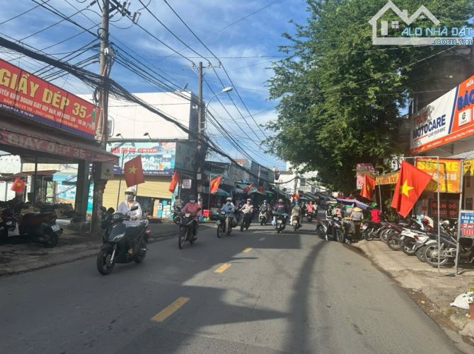 🏡 BÁN NHÀ MẶT TIỀN LÀNG TĂNG PHÚ – 84m2 (4x21) - VỊ TRÍ VÀNG KINH DOANH 🏡 - 2