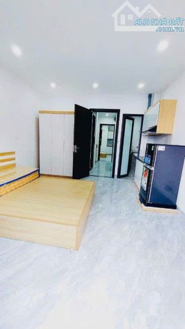 NGON. Tòa CHDV Tây Sơn – 65m, 7 tầng, 17 phòng, thang máy, dòng tiền 800tr/năm, giá 14.8tỷ - 2