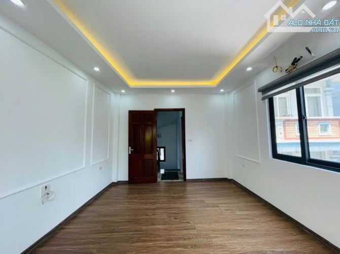 CẦU ĐƠ HÀ ĐÔNG 4 TẦNG 43M CHỈ 8,X TỶ _ CÁCH CHỢ HÀ ĐÔNG 200M_50M RA OTO - 2