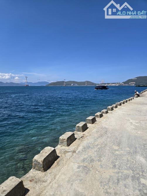 Cần bán lô đất Trực diện biển tại Đảo Trí Nguyên Nha Trang, 510m2 mặt tiền 35 mét, full th - 2