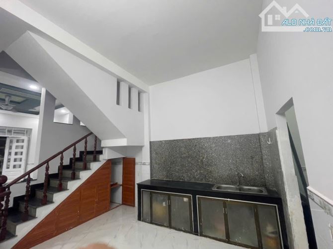 Nhà gần Vincom Dĩ An, phường Tân Đông Hiệp, Tp Dĩ An - 2