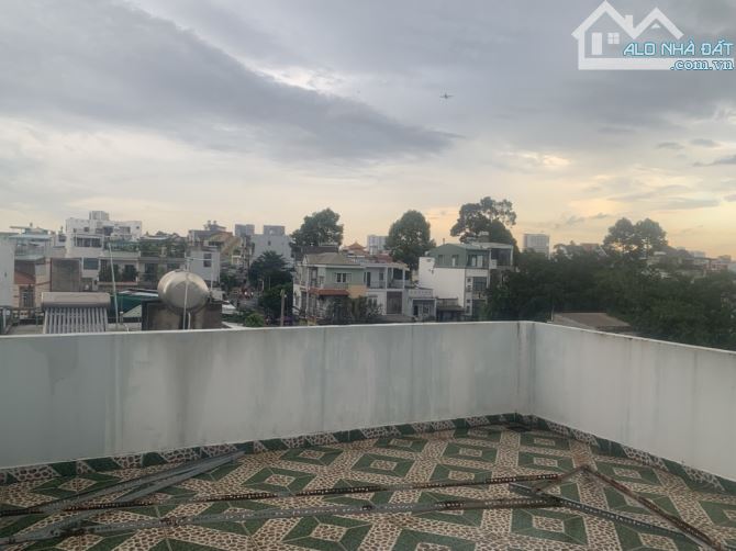 HẺM NHỰA 6m, 4 TẦNG GẦN UBP LINH ĐÔNG, HỆ THỐNG ĐIỆN MẶT TRỜI, 5X20 CHỈ 13 TỶ. - 2