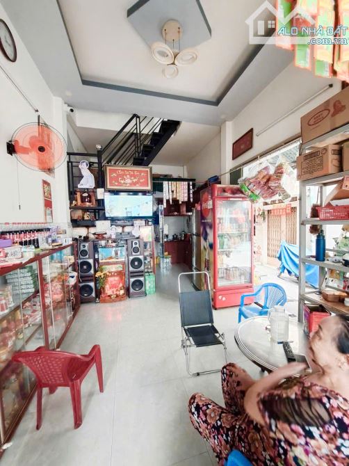 Cần Bán Nhanh Nhà 2 Mặt Tiền Quận Bình Tân 2,2 tỷ Còn Thương Lượng - 2