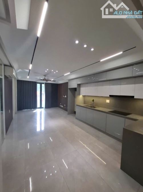 ‼️🆘‼️SIÊU PHẨM - TIME CITY -  PHÂN LÔ - DÂN XÂY - 5 TẦNG - THANG MÁY 13,5Tỷ DT 50M  👉 Nh - 2