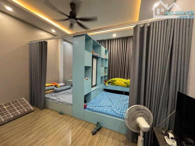 BÁN NHÀ TRUNG TÂM HÀ ĐÔNG – 10M RA PHỐ TÔ HIỆU – GẦN SÂN VẬN ĐỘNG - 2