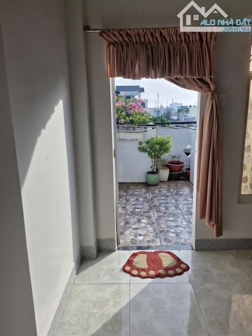 💣Trường Thọ - Nhà 3 tầng 3PN- 50M2(4X12.5) - SHR - Hoàn công - 4.7 Tỷ. - 2