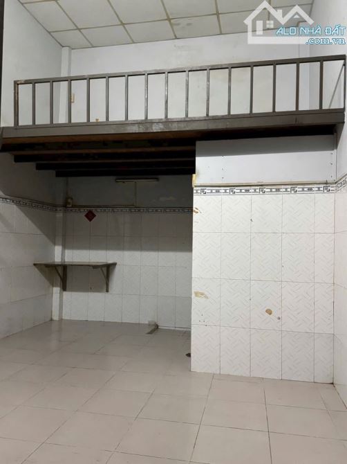 3.15 tỷ- bán nha cũ Trương Phước Phan, Binh Tan- 48m2- sổ hồng riêng - 2