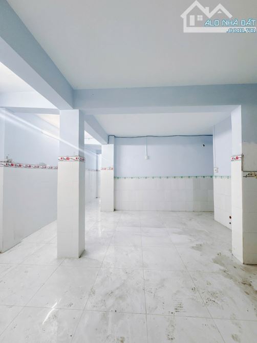 ⭐️⭐️⭐️ Nhà SHR Mặt tiền chợ Khiết Tâm 2 tầng 128m2, Vuông – Lê Thị Hoa TP.Thủ Đức - 2