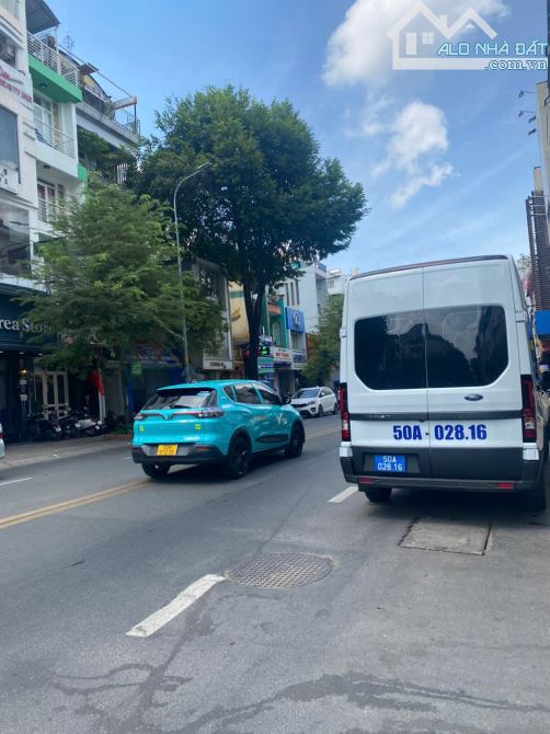 🏙️ BÁN NHÀ CHÍNH CHỦ MT VÕ VĂN TẦN, P.5, Q.3 - DT: 4.1x21.6m, NỞ HẬU, GIÁ 45.9 TỶ🏙️ - 2