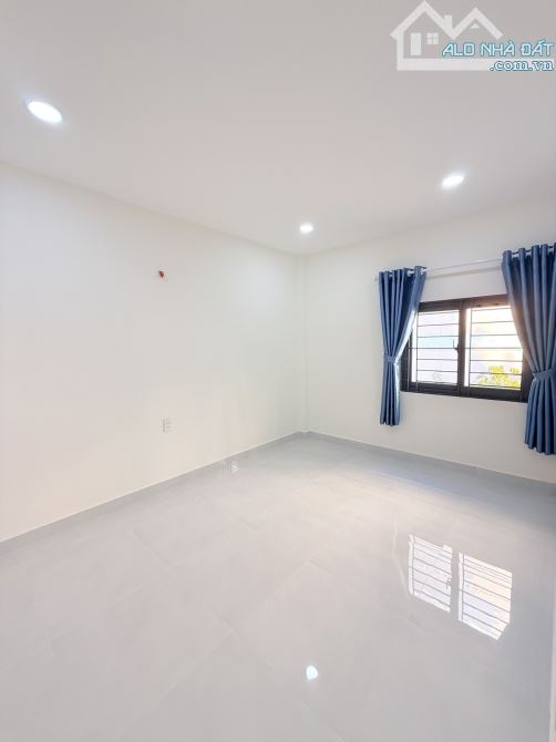 🌺SIÊU PHẨM NHÀ ĐẸP CẠNH NHÀ GA T3 - NCM, gần 40m2, ngang 4.5m, nở hậu, nhít 4 tỷ - 2