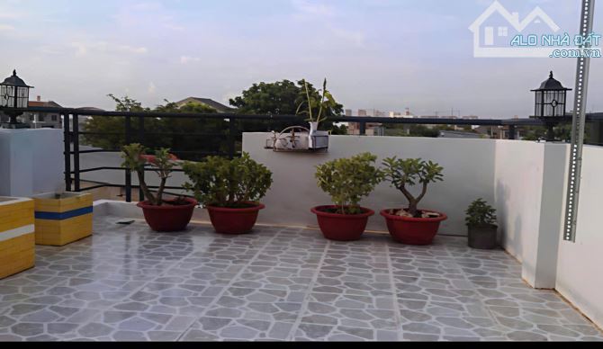 Nhà 1 trệt 1 lầu hẻm oto, 3pn 2wc ngay trường Nguyễn Văn Nở. Full nội thất - 2