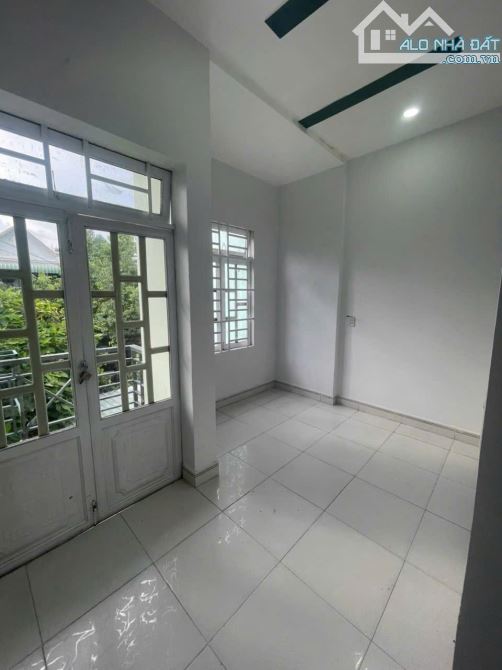 Nhà gần VinCom Dĩ An, phường Tân Đông Hiệp, TP Dĩ An - 2