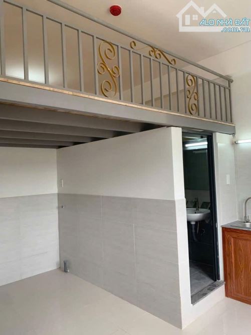 BÁN GẤP CHỦ GIẢM MẠNH 5.2TỶ,LINH TRUNG, 370M²,2 DÃY TRỌ,THU NHẬP 45TR/Th, CHỈ 22.8 TỶ - 2