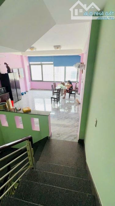 HẺM 6M - 1 TRỤC PVC THÔNG - 5X15 - 4 TẦNG 7PN - SỔ ĐẸP NHƯ HÌNH - 2