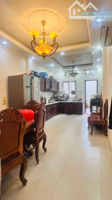 Bán Nhà Hẻm 6m Đường Nguyễn Thái Bình, Quận 1, DT 85m2, 5 Tầng, Chỉ 22.5 Tỷ - 2