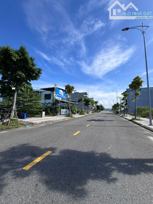 Bán cặp đất 210m mặt tiền đường Bờ Quan 10 Khu Nam Hòa Xuân sát Cầu Minh Mạng 13,5 tỷ TL - 2