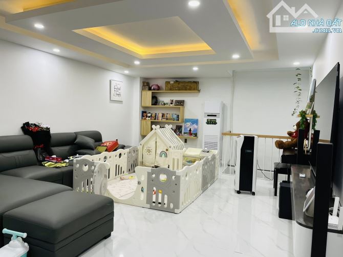 CẦN BÁN NHÀ MỚI ĐẸP (Full nội thất) – Hẻm ôtô Phan Chu Trinh,P.2 –  82.9m² – 3PN - 10.5tỷ - 2