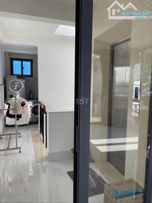 Bán Nhà Mặt Tiền Nhật Tảo, Quận 10 – 6 Tầng Thang Máy, Dòng Tiền 100 Triệu/Tháng - 2