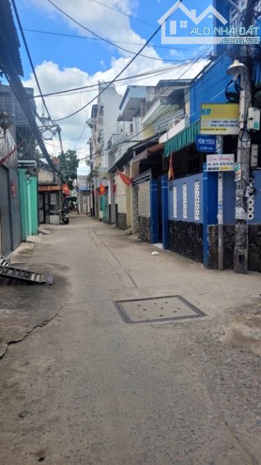 Bán nhà hẻm 115 Phạm Hữu Lầu, Phú Mỹ , Quận 7 - 83m2 - 2