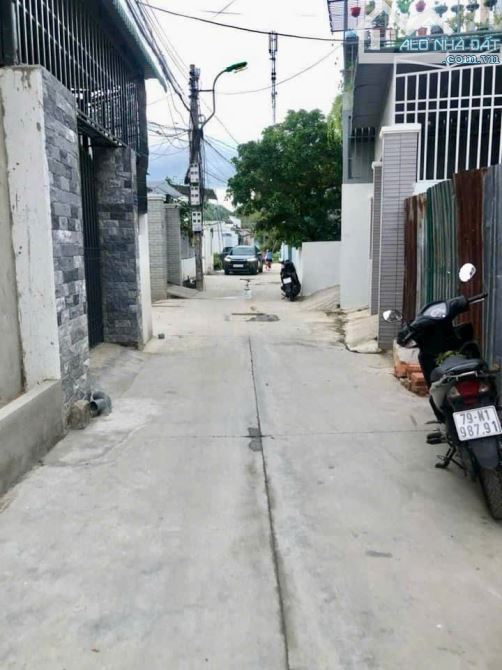 Đất hẻm Liên Hoa Vĩnh Ngọc NT gần bờ kè mát mẻ dt 291m2 ngang 8m phù hợp xây nhà biệt thự - 2