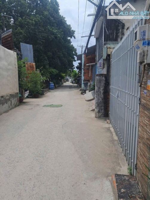 BÁN NHÀ TRỊNH THỊ MIẾNG HÓC MÔN - 74M2 ( 4M X 19M) - HẺM 5M - 4.17 TỶ. - 2