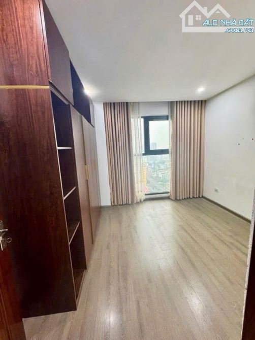 Bán gấp căn hộ FLC 265 Cầu Giấy 96m2, 2N,2WC, giá 9.7 tỷ - 2