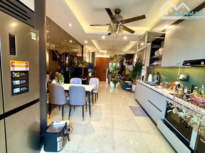 BÁN CHUNG CƯ VIỆT ĐỨC COMPLEX 39 LÊ VĂN LƯƠNG - THANH XUÂN - NỘI THẤT - 93M - 3PN - 2VS - 2