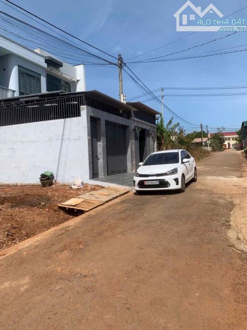 BÁN LÔ ĐẤT ĐƯỜNG A THÔN 6 CƯÊBUR- CÁCH TRỤC CHÍNH TỈNH LỘ CHỈ HƠN 300m GẦN VÒNG XOAY - 2