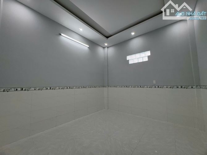 Bán nhà 1 trệt 1 lầu gần TTTM VinCom, Phường Tân Tiến , Biên Hòa, Đồng Nai Gía 3,6 tỷ - 2
