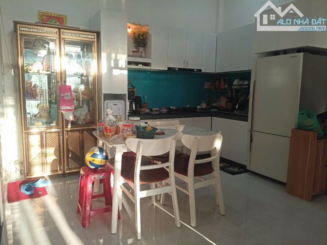 Bán nhà mới kiên cố hẻm Lư Giang ngay gần trường chính trị và dự án Sungroup - 2