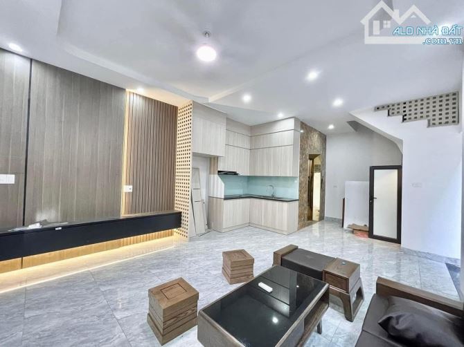 CẦN BÁN NHÀ PHỐ LÊ TRỌNG TẤN 6 TẦNG, THANG MÁY - 2