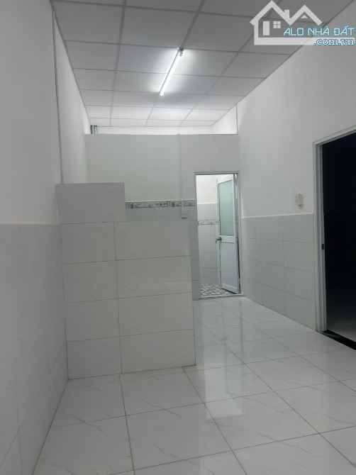 Bán nhà 2 MT Trần Văn Chẩm, 6.53x22 nở hậu 8m, giá 1 tỷ 300, SHR - 2
