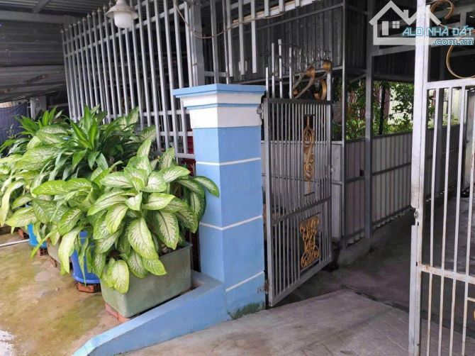 BÁN NHÀ MẶT TIỀN KINH DOANH CÂY TRÔM 7x31 ( 261m2 ) 890 TRIỆU SHR - 2